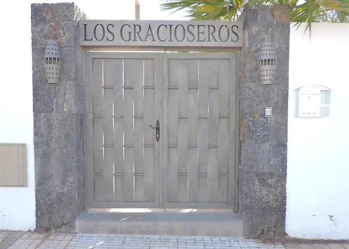 Апартаменты Gracioseros 106 *